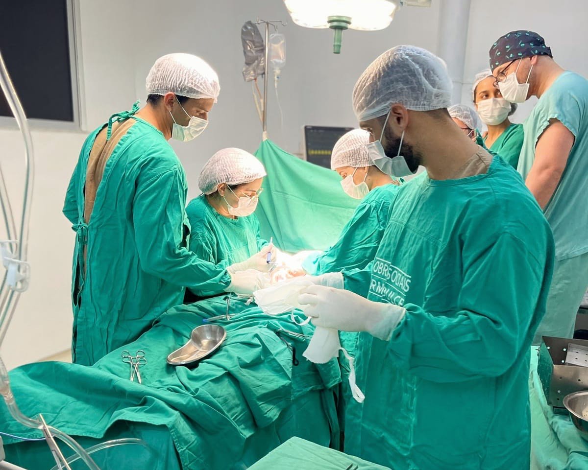 Hospital Regional de Juazeiro realiza primeira captação de órgãos Hospital Regional de Juazeiro realiza primeira captação de órgãos