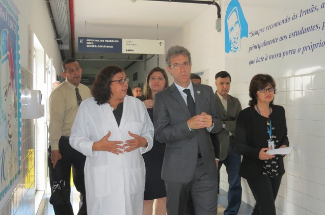 Obras Sociais Irmã Dulce recebem visita do ministro da Saúde Obras Sociais Irmã Dulce recebem visita do ministro da Saúde